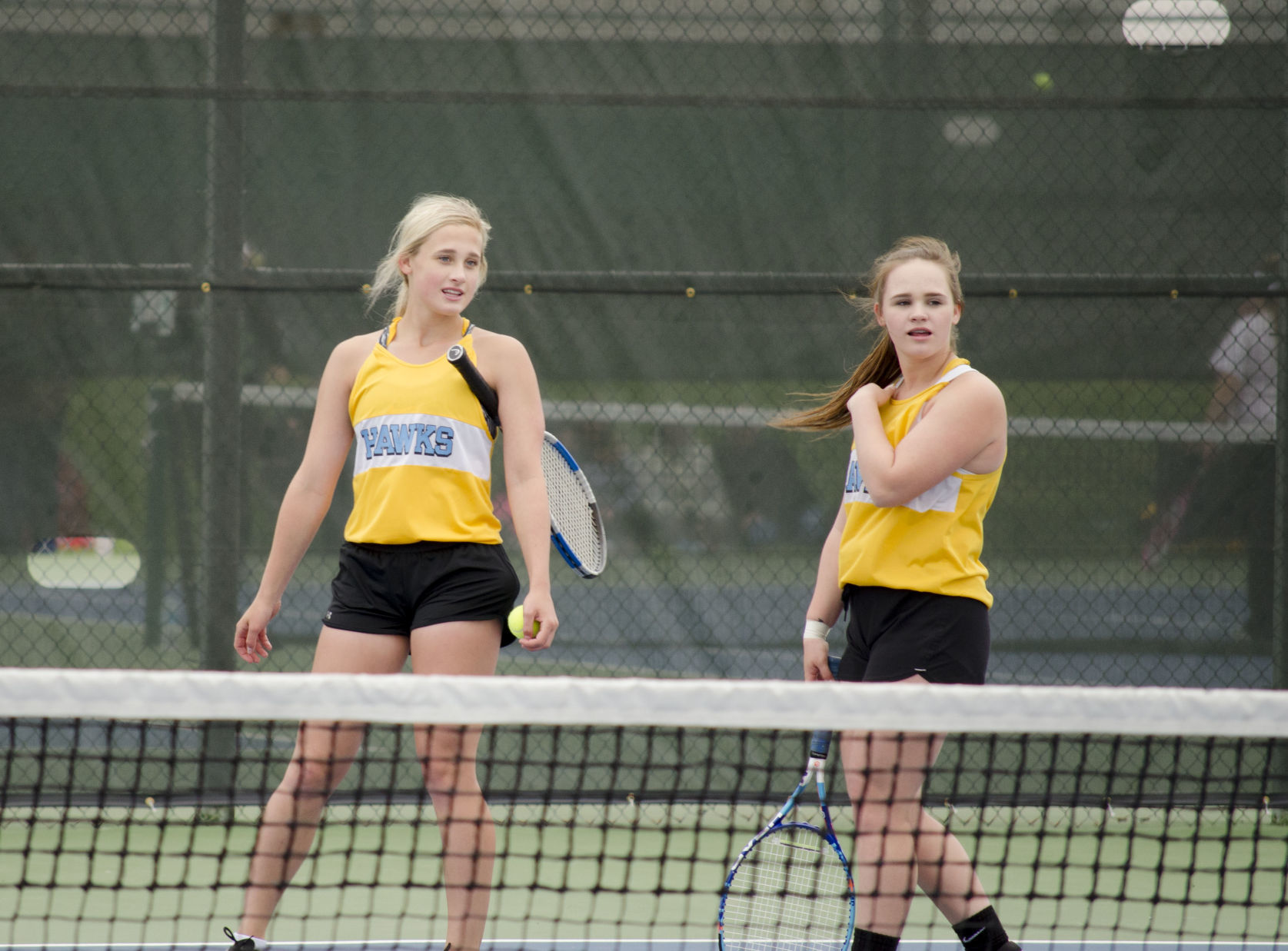 Chester-Joplin-Inverness' Khloe and Katie Kamerzell